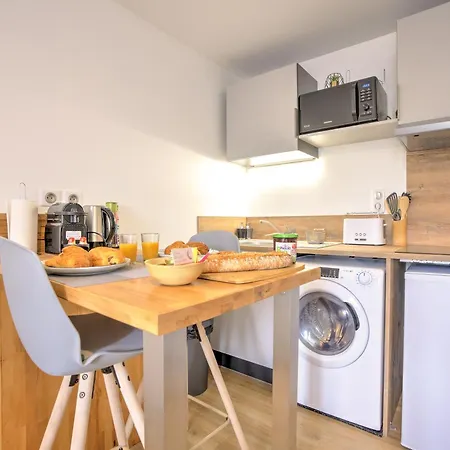 Le Deroc - Netflix Wi-fi Fibre Terrasse شقة *